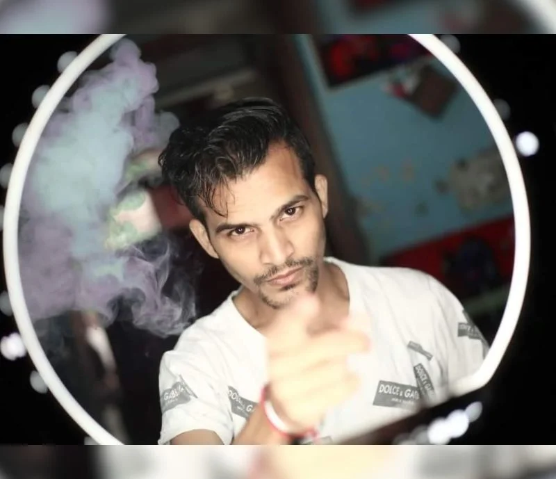 Dev Raj Bagga (Raja Bollywood Studio) 800x689